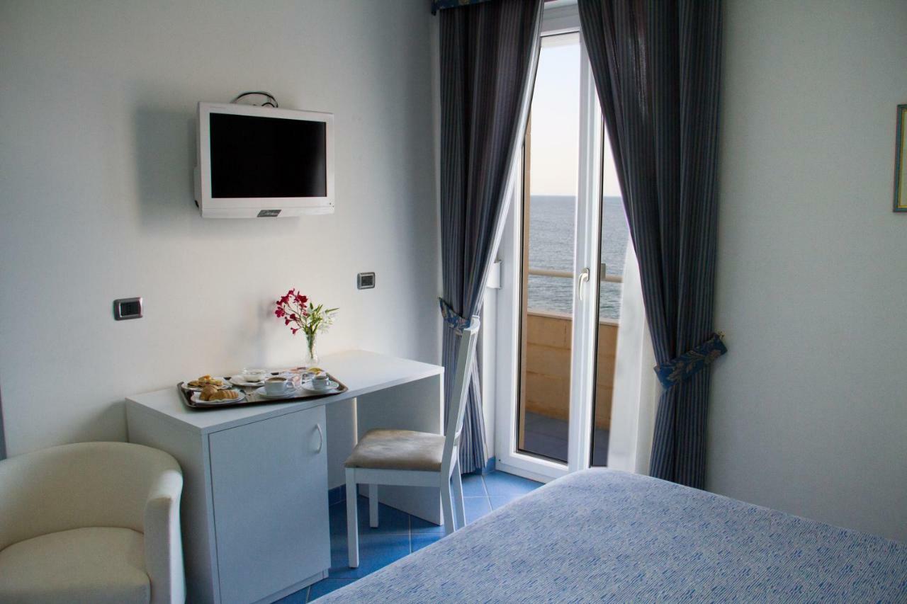 Hotel La Sorgente 萨维勒特里 外观 照片